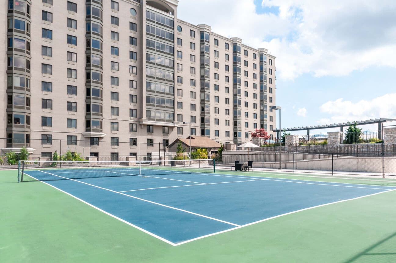 Half Moon Harbour Apart photo